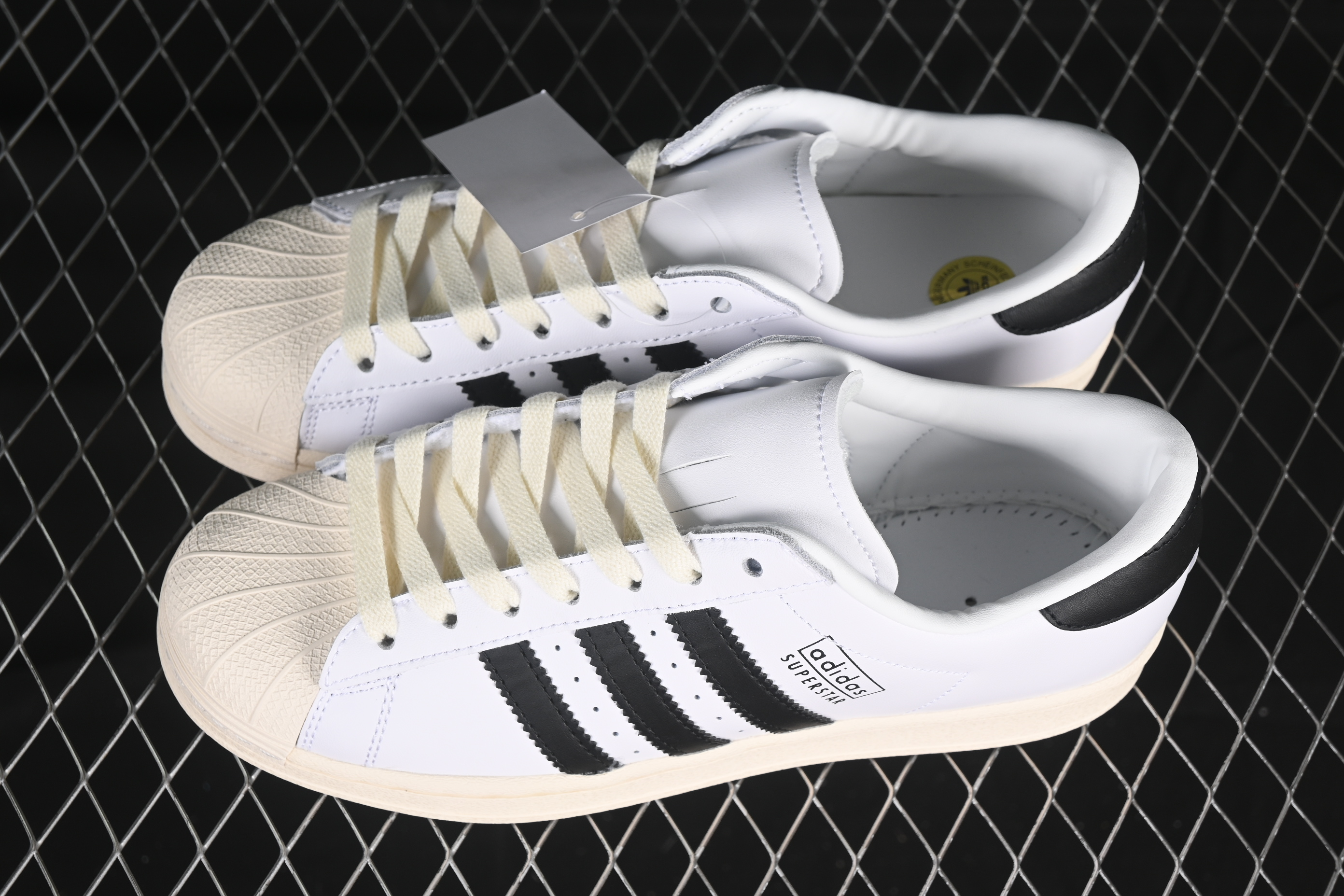 Adidas Superstar JI3138