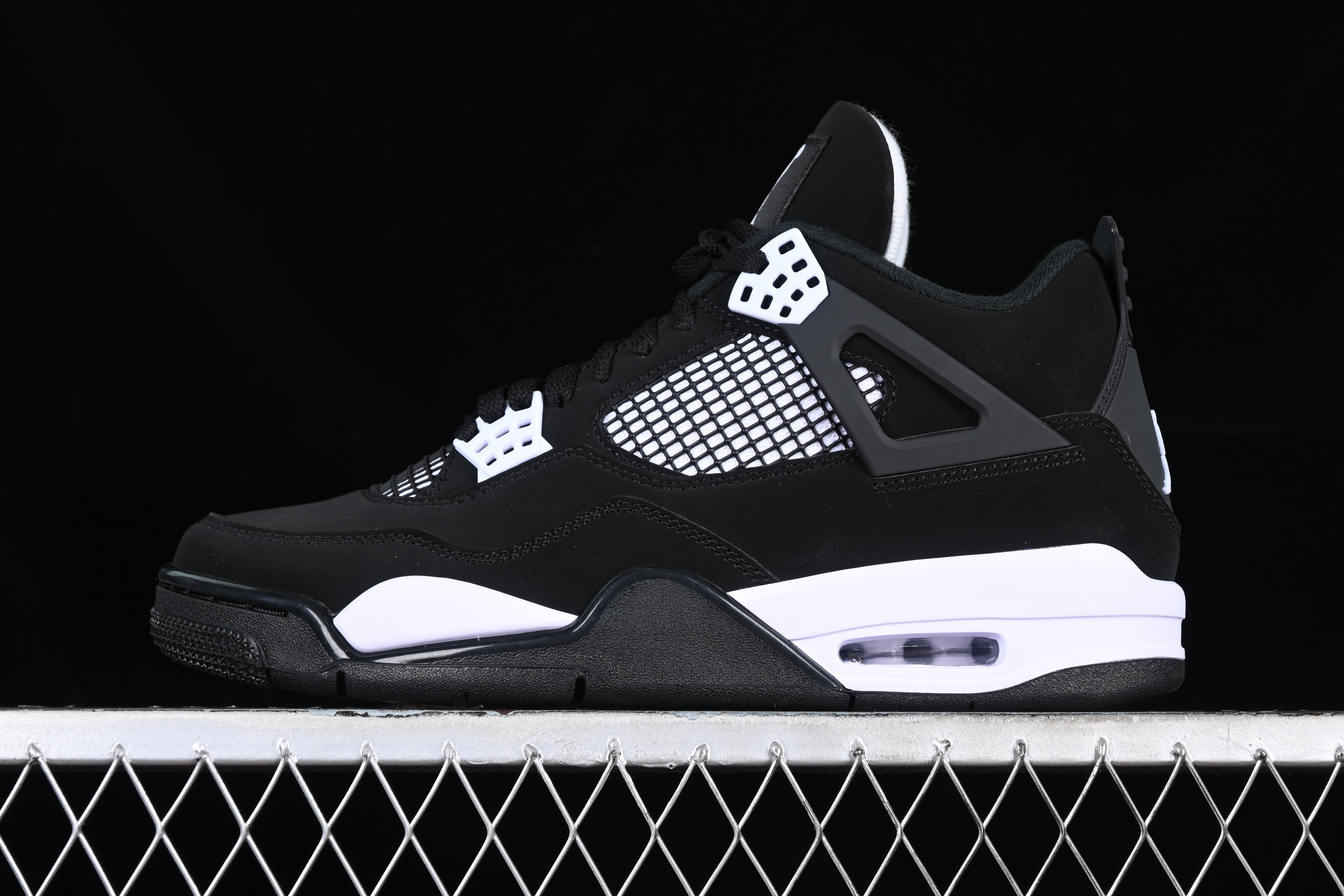 Air Jordan 4 Retro 'White Thunder' AJ4 FQ8138-001