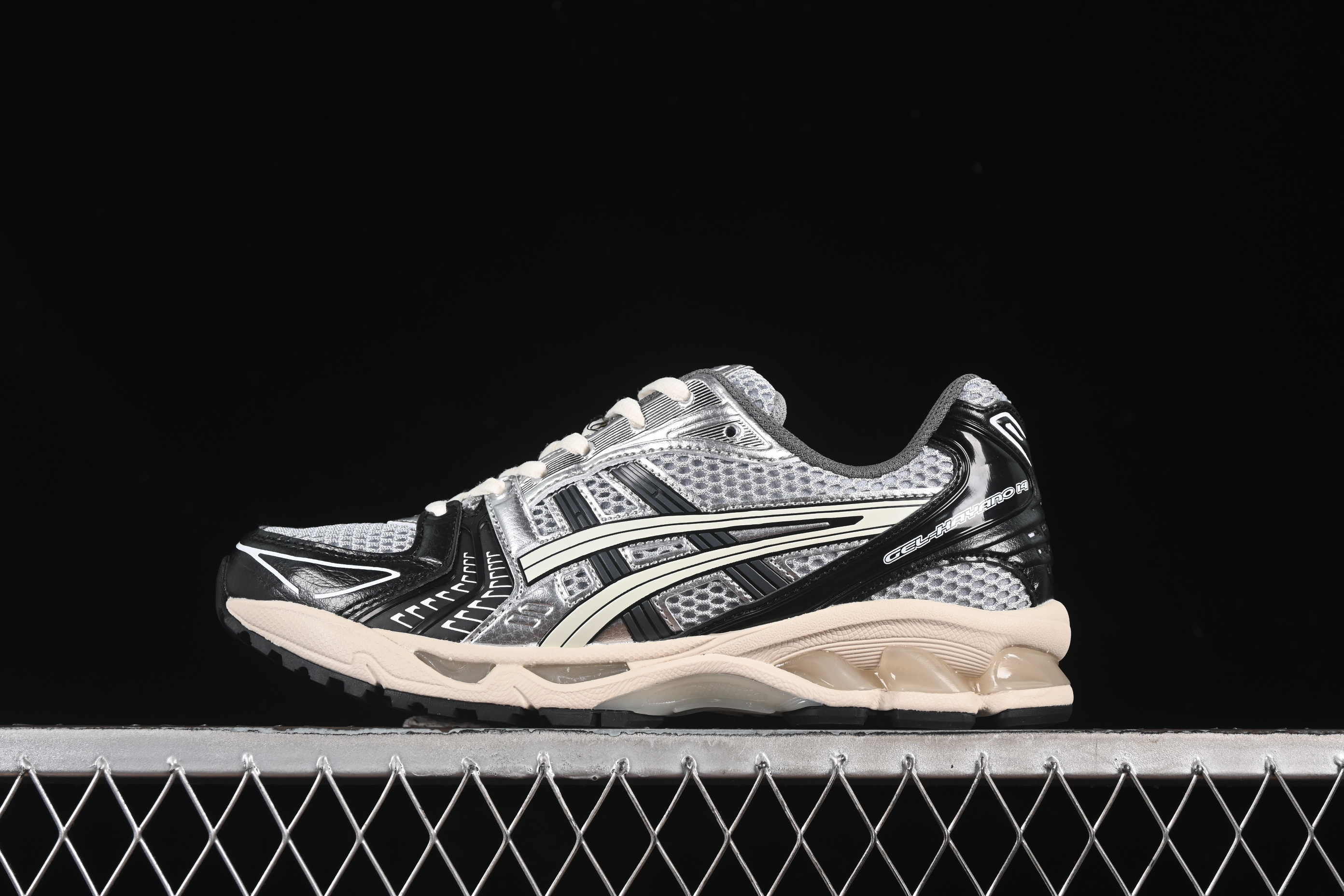 Asics Gel-Kayano 14 1201A935-001