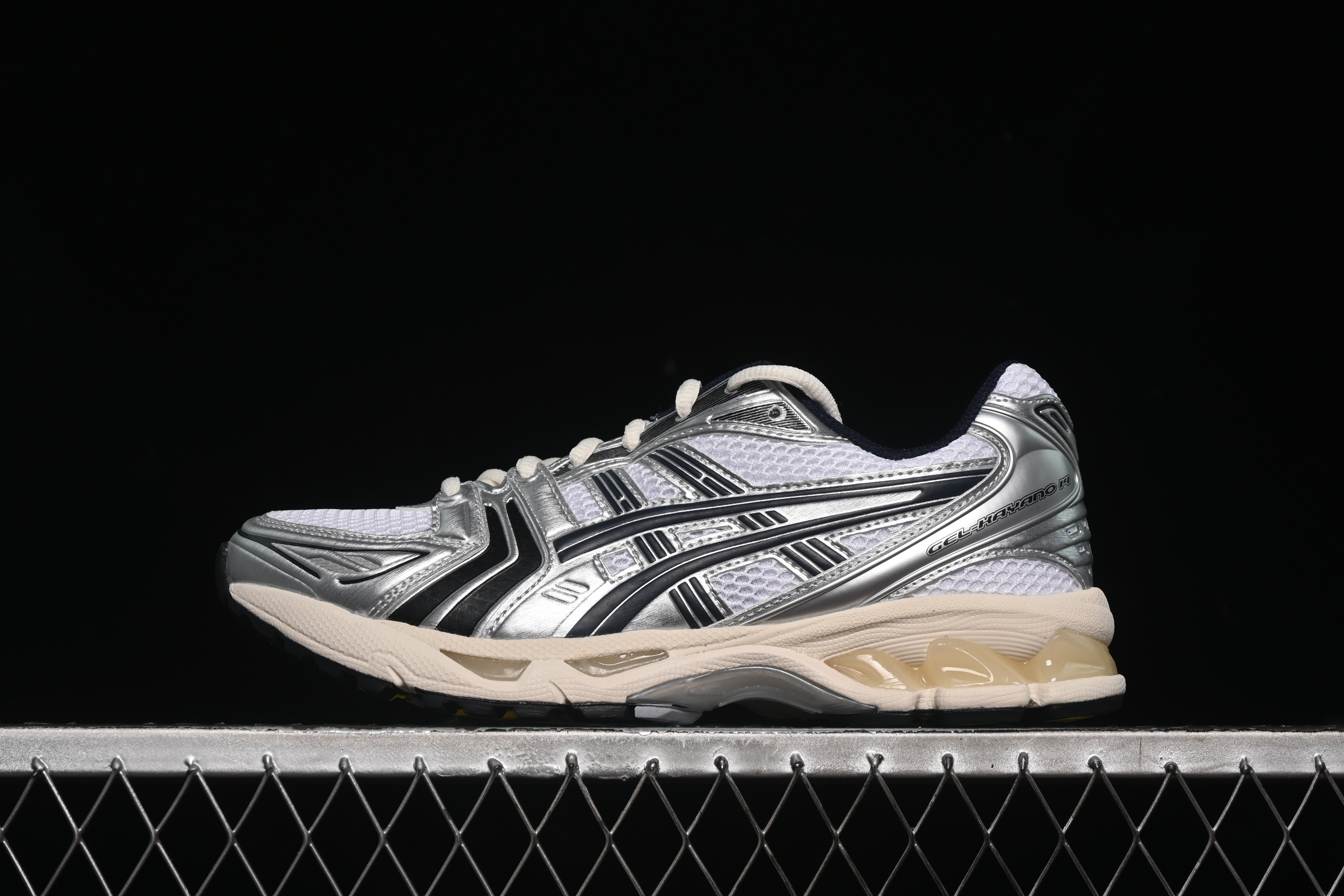 Asics Gel-Kayano 14 1203A961-100