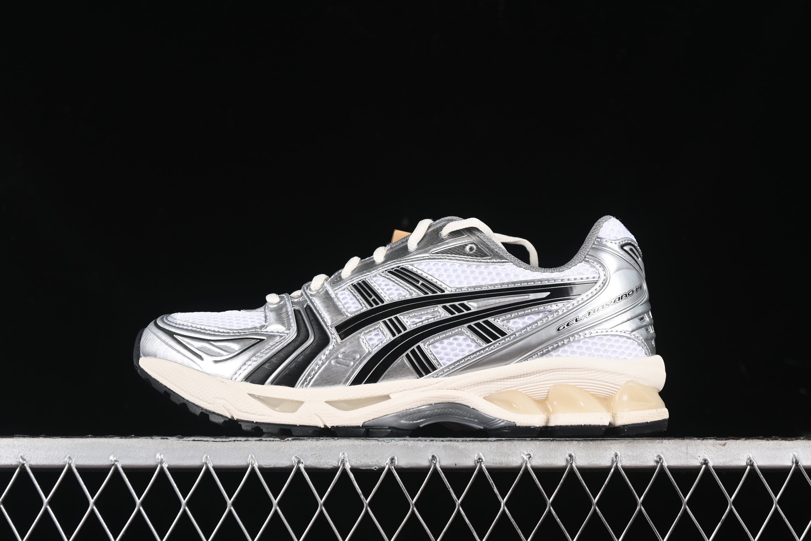 Asics Gel-Kayano 14 1201A457-101