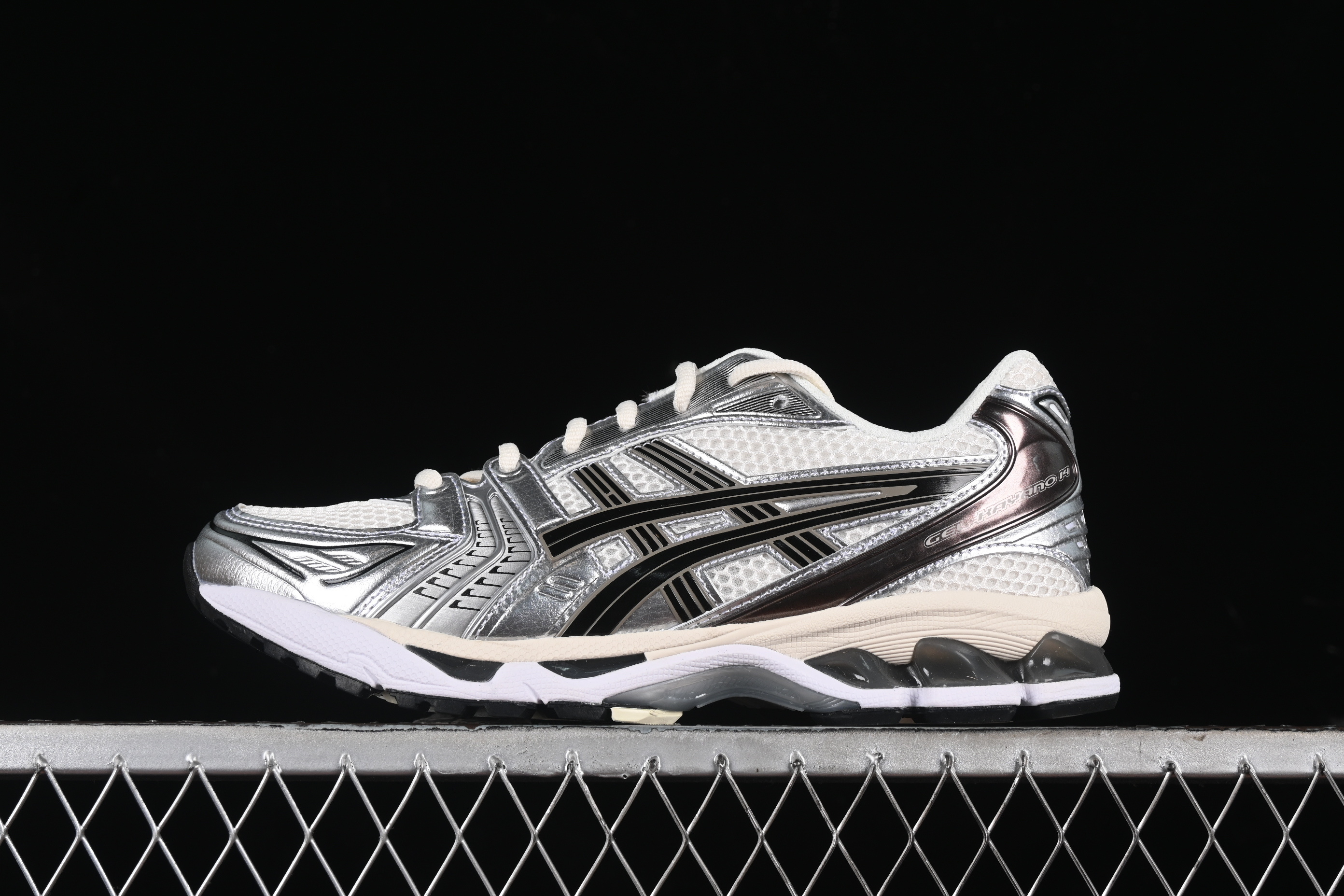 Asics Gel-Kayano 14 1201A019-108