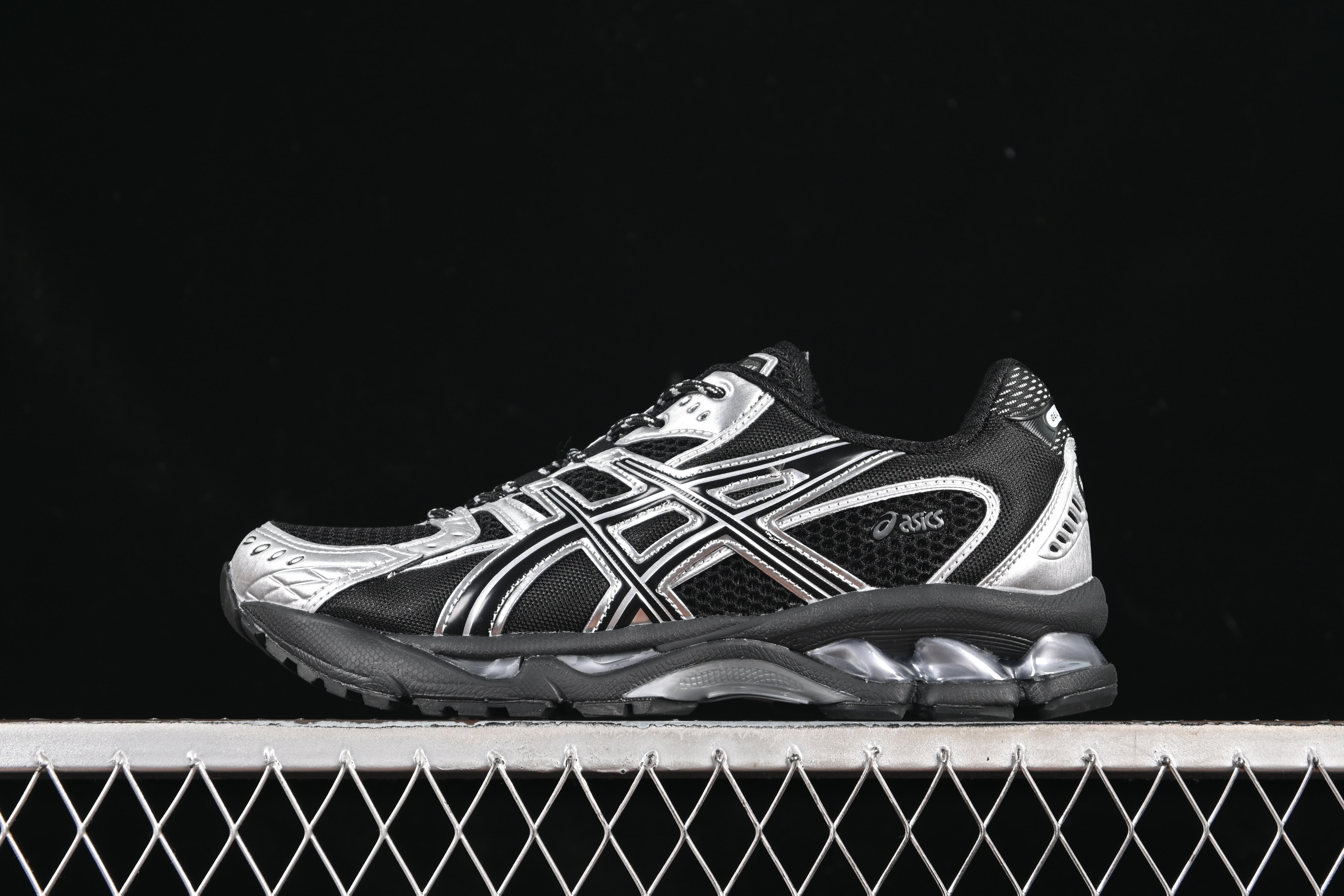 Asics Gel Nimbus 10.1 1203A820-001