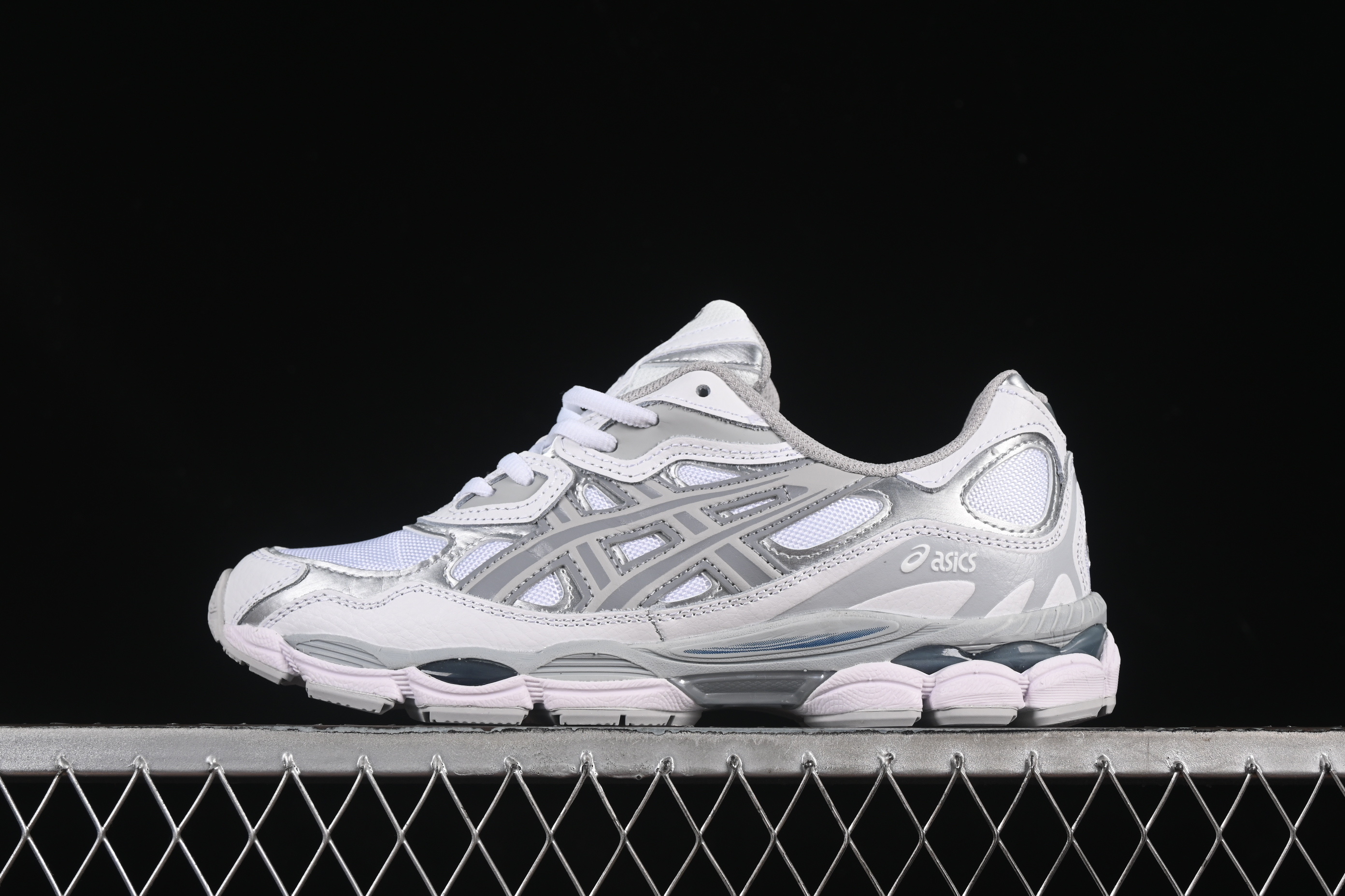 Asics Gel-NYC 1203A280-100