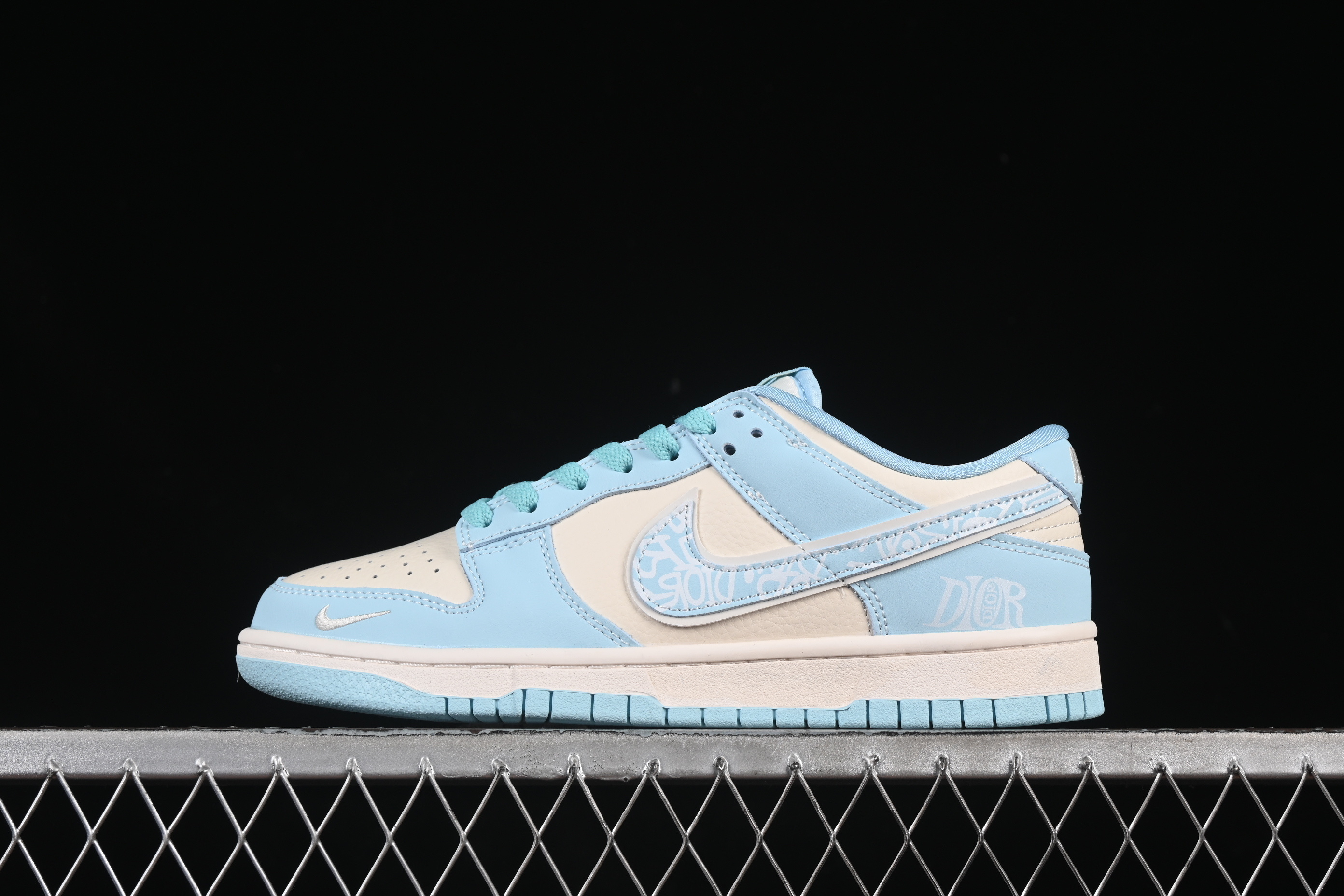 Nike SB Dunk Low KK1333-037