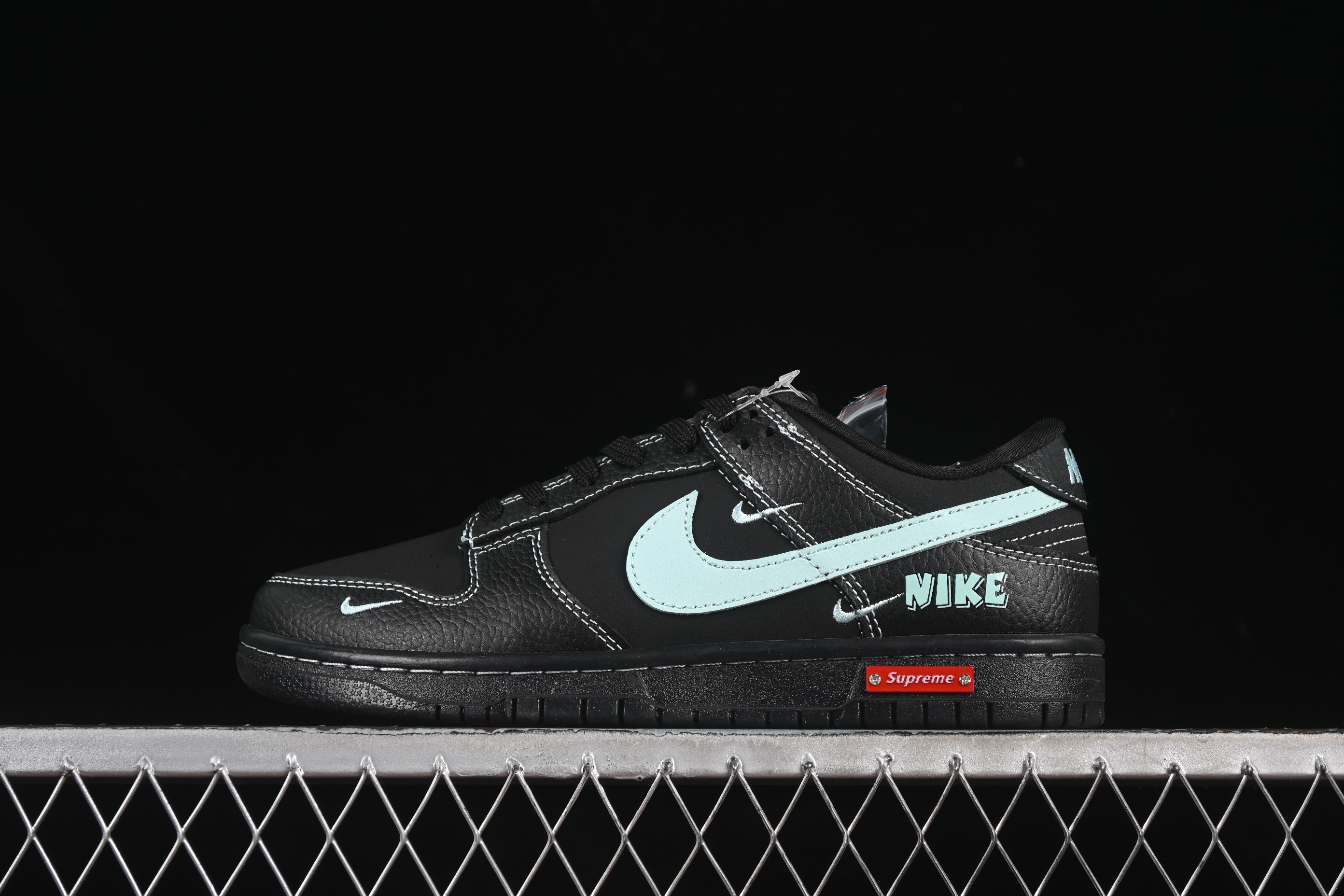 NIKE DUNK SB LOW SC9207 422